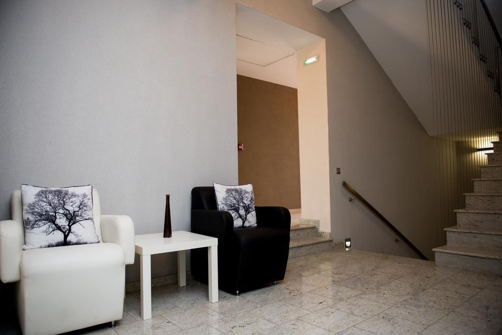 Luxe Stay Тыргу-Муреш Экстерьер фото