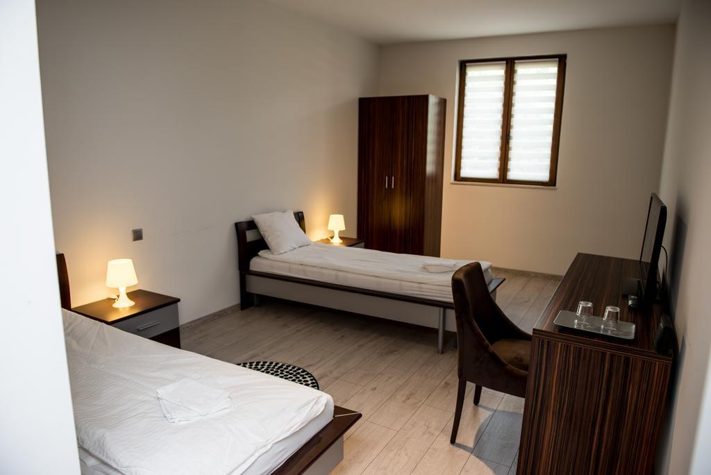Luxe Stay Тыргу-Муреш Экстерьер фото