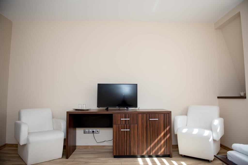 Luxe Stay Тыргу-Муреш Экстерьер фото