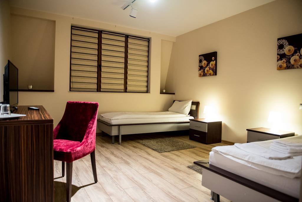 Luxe Stay Тыргу-Муреш Экстерьер фото