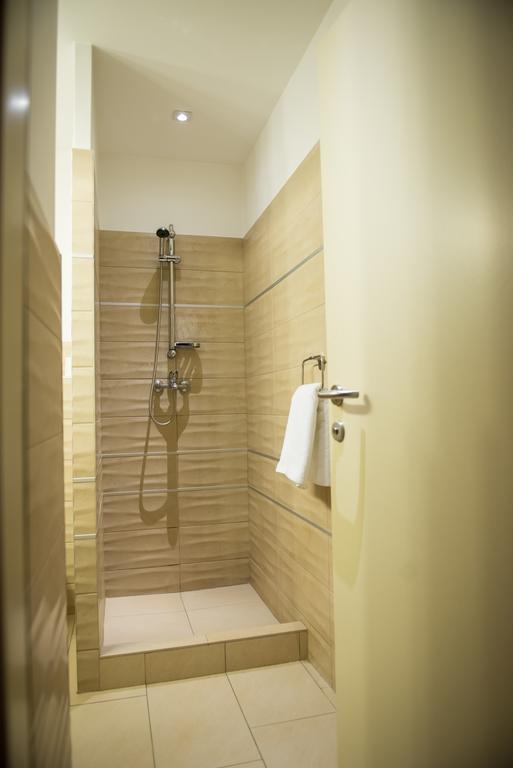 Luxe Stay Тыргу-Муреш Экстерьер фото